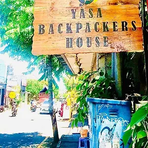 Yasa Backpackers House Ostello